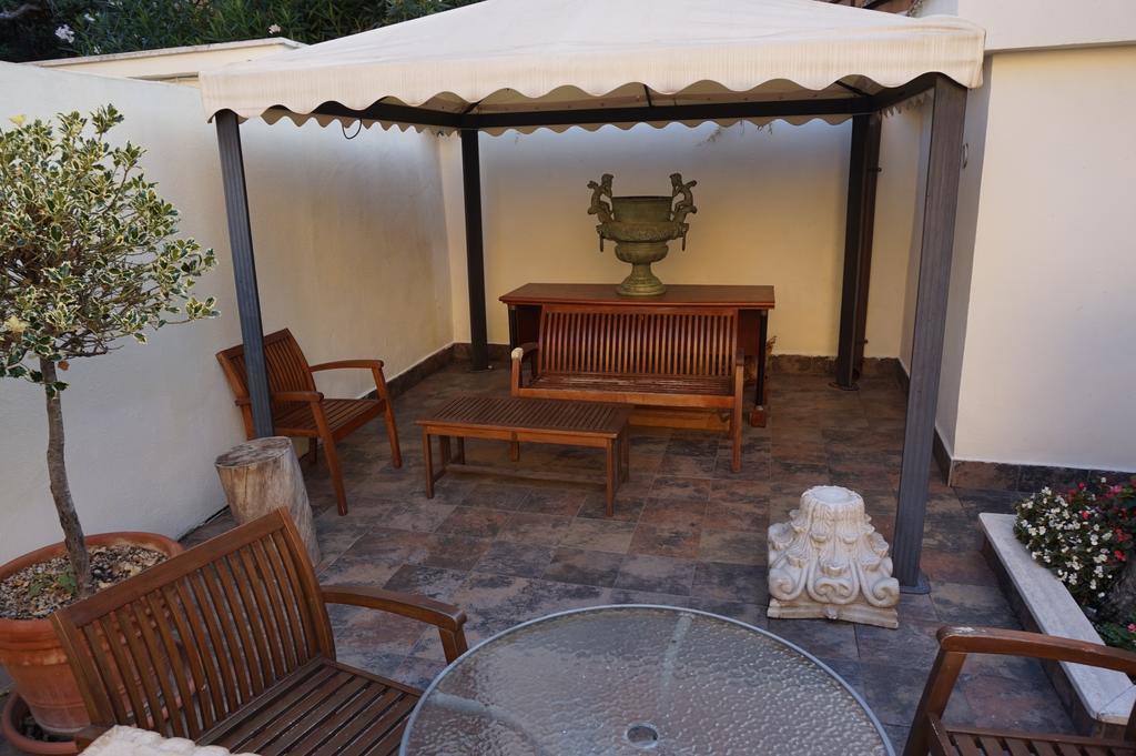 Aurelius Art Gallery Hotel Rome Luaran gambar
