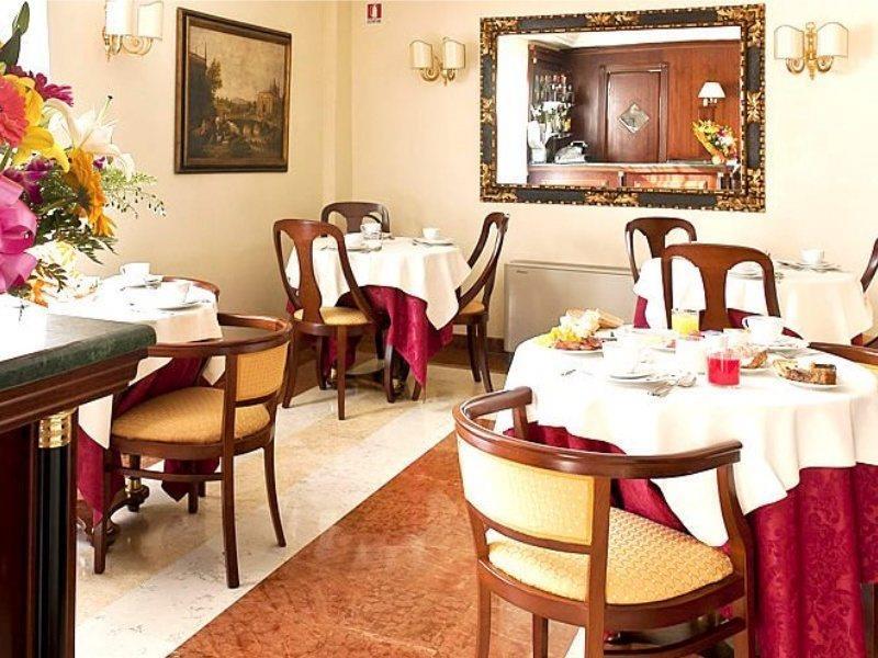 Aurelius Art Gallery Hotel Rome Luaran gambar